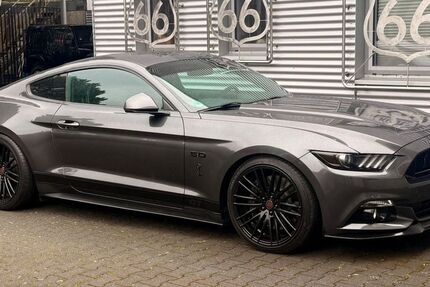 Ford Mustang 56.200 km 38.950 &euro; Köln 51149