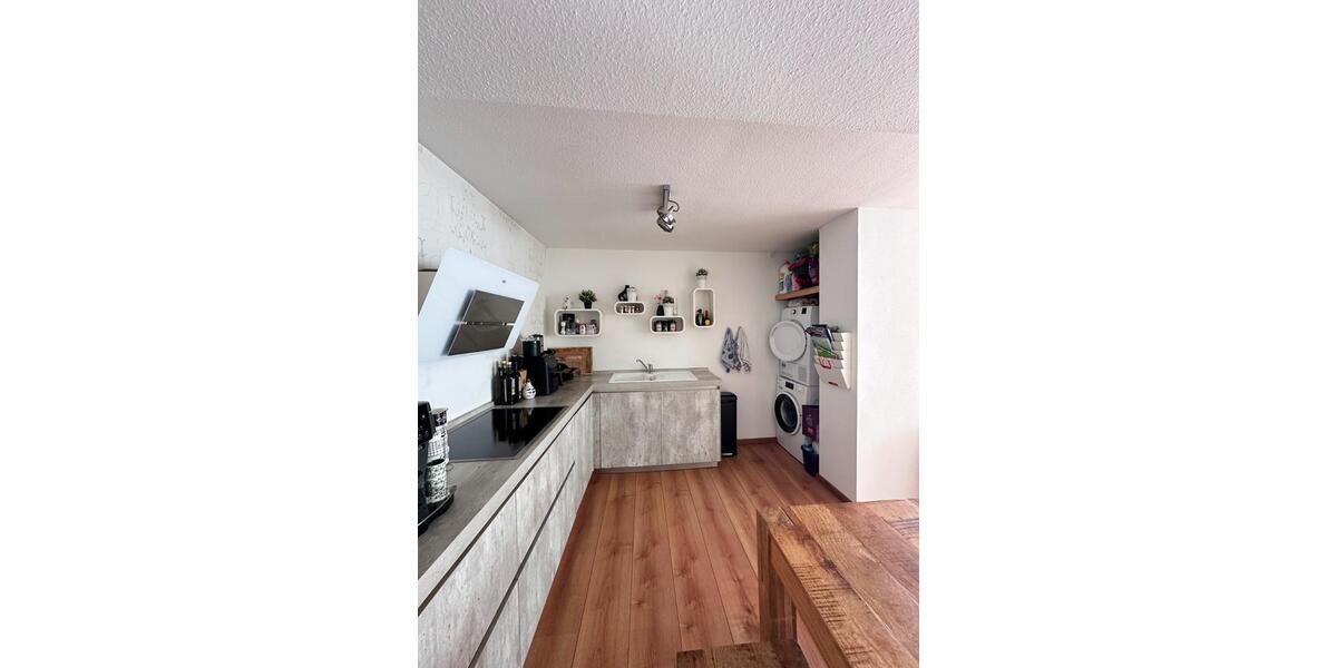 Maisonettenwohnung Düsseldorf Stadtbezirk 8 - 2 Zimmer, 91 m&sup2;, 1.350&euro; | Angebot:25044182