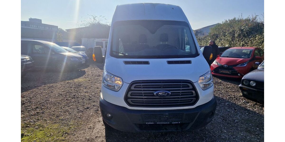 Ford Transit 128.645 km 13.500 &euro; Düsseldorf 40549
