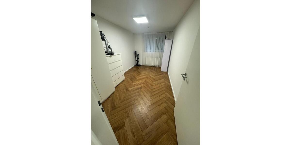 Terrassenwohnung Bergisch Gladbach Alt-Frankenforst - 3 Zimmer, 93 m&sup2;, 340.000&euro; | Angebot:26675337