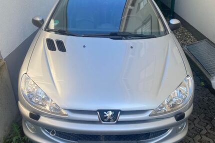 Peugeot 206 143.500 km 1.500 &euro; Bergisch Gladbach 51467
