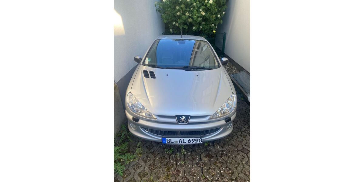 Peugeot 206 143.500 km 1.500 &euro; Bergisch Gladbach 51467