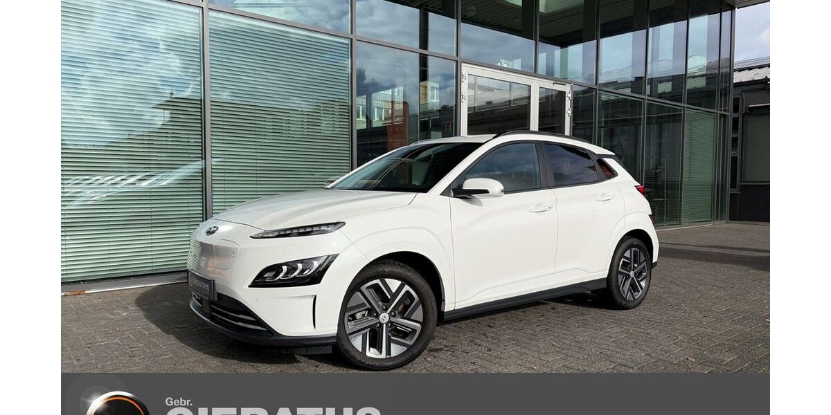 Hyundai KONA Elektro 28.417 km 24.590 &euro; Bergisch Gladbach 51429