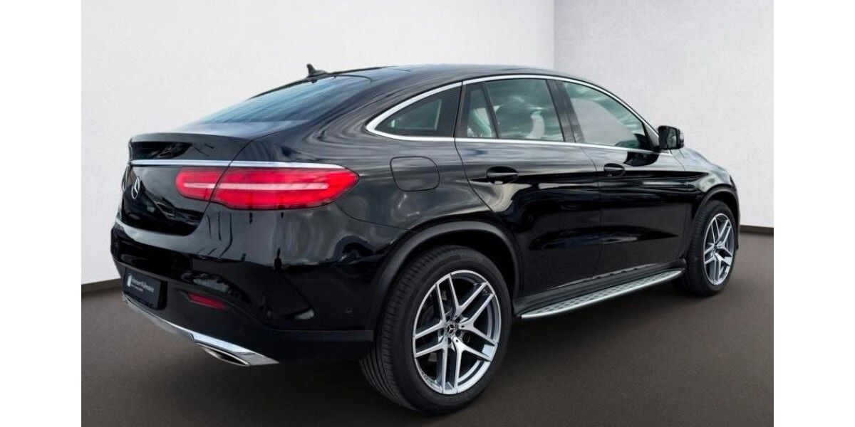 Mercedes-Benz GLE 400 65.000 km 43.900 &euro; Köln 50859