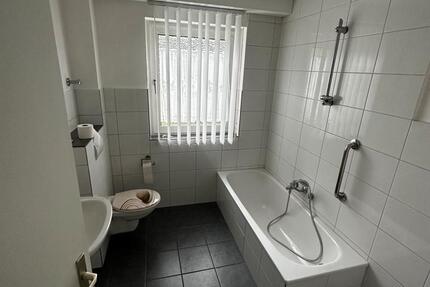 Wohnung Remscheid Reinshagen - 1 Zimmer, 35 m&sup2;, 400&euro; | Angebot:25920242