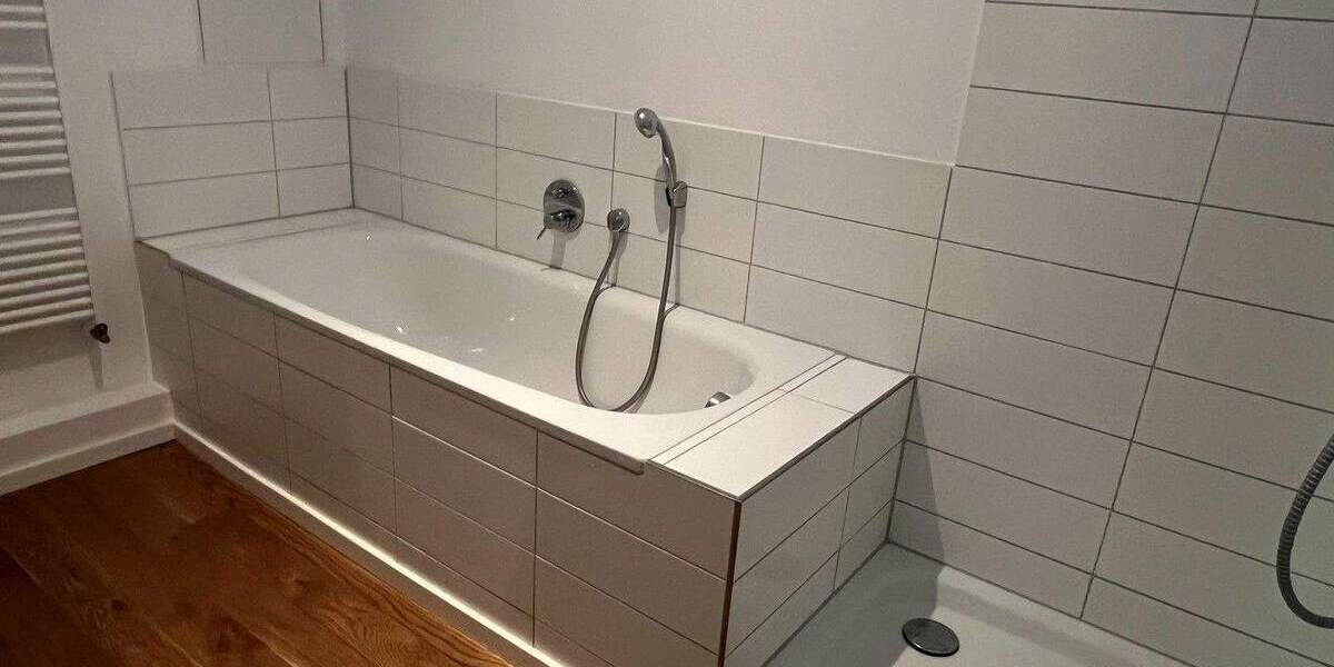 Etagenwohnung Köln Altstadt-Süd - 3 Zimmer, 77 m&sup2;, 560.000&euro; | Angebot:25838075