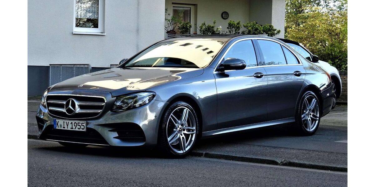 Mercedes-Benz E 220 80.000 km 29.990 &euro; Köln 50737