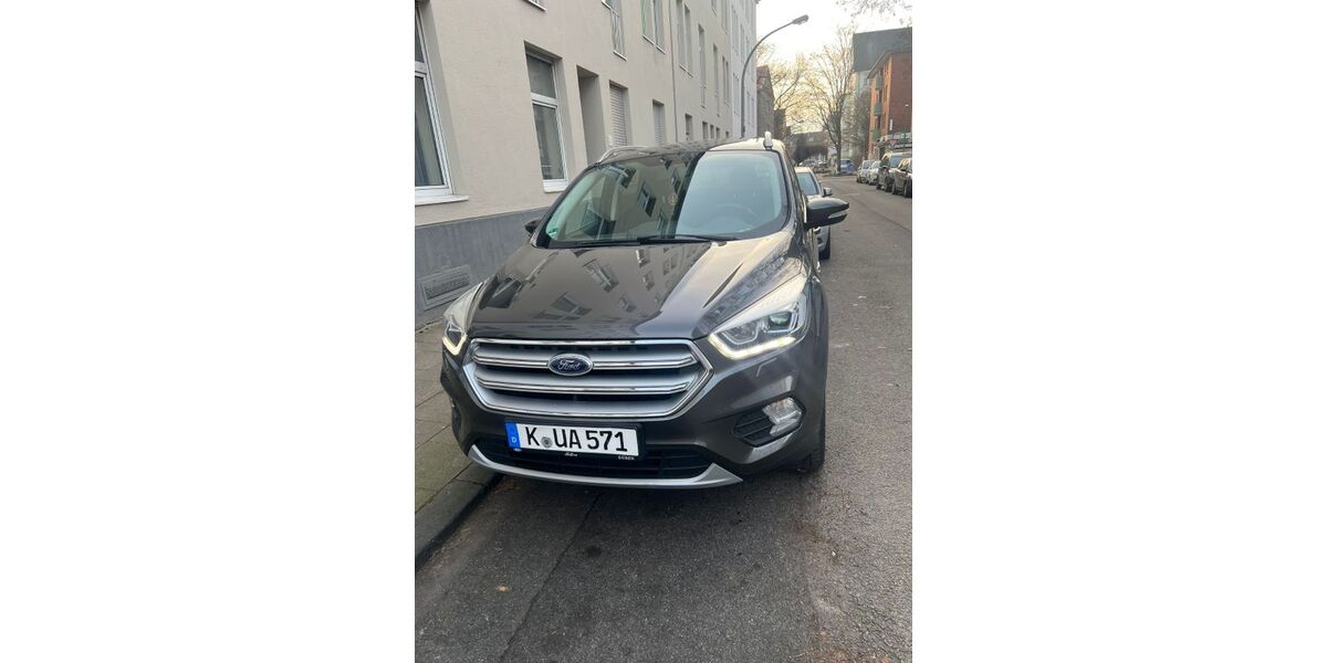 Ford Kuga 70.000 km 11.999 &euro; köln 51107