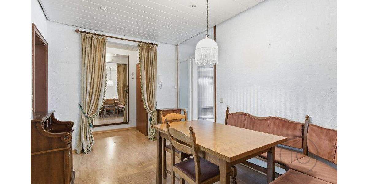 Etagenwohnung Köln / Chorweiler Chorweiler - 4 Zimmer, 99 m&sup2;, 315.000&euro; | Angebot:25747569