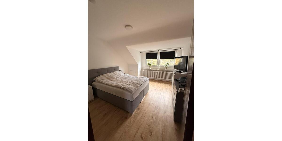 Dachgeschoßwohnung Ratingen Lintorf - 2 Zimmer, 55 m&sup2;, 780&euro; | Angebot:26031745