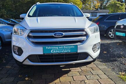 Ford Kuga 121.477 km 9.900 &euro; Bergheim-Niederaußem 50129