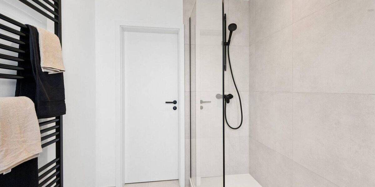 Etagenwohnung Düsseldorf Pempelfort - 3 Zimmer, 90 m&sup2;, 448.000&euro; | Angebot:26036995