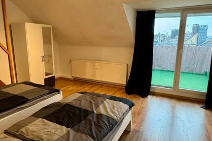Wohnung Solingen - 2 Zimmer, 60 m&sup2;, 15&euro; | Angebot:26702207