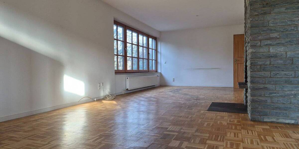 Einfamilienhaus Korschenbroich - 8 Zimmer, 243 m&sup2;, 2.865&euro; | Angebot:25927074