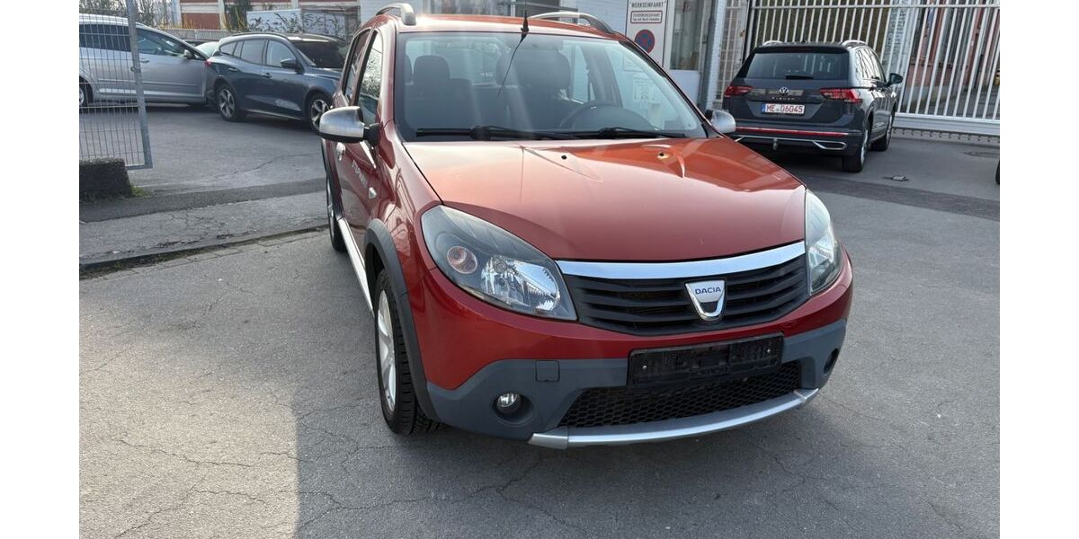 Dacia Sandero 59.690 km 4.700 &euro; Hilden 40721
