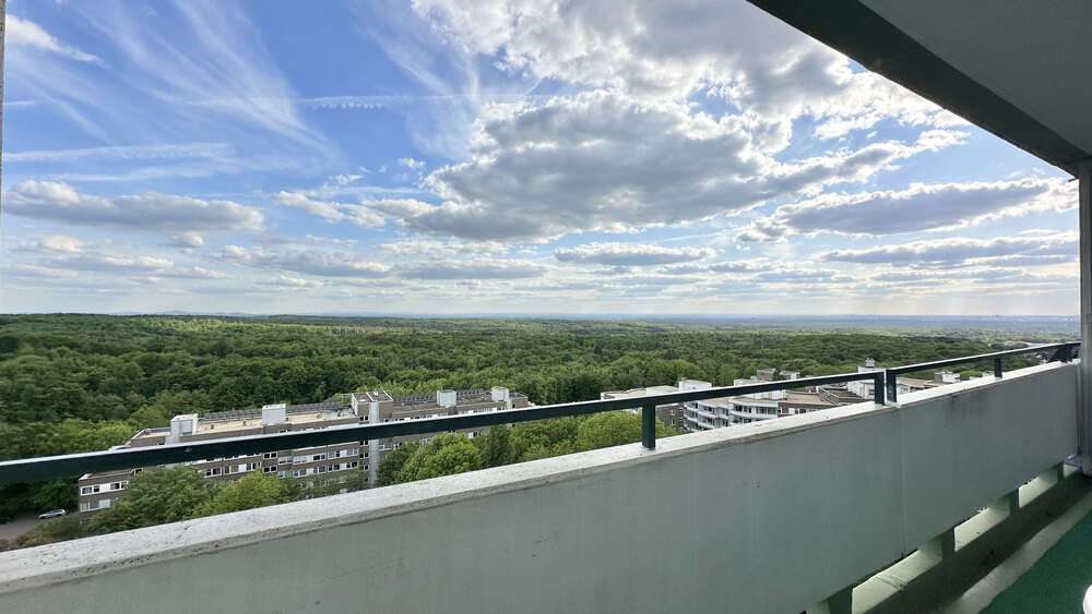 Etagenwohnung Bergisch Gladbach Alt-Frankenforst - 5 Zimmer, 129 m&sup2;, 245.000&euro; | Angebot:26016741