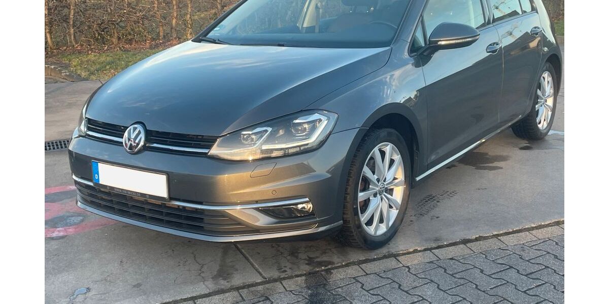 VW Golf 86.700 km 14.200 &euro; Leverkusen 51371