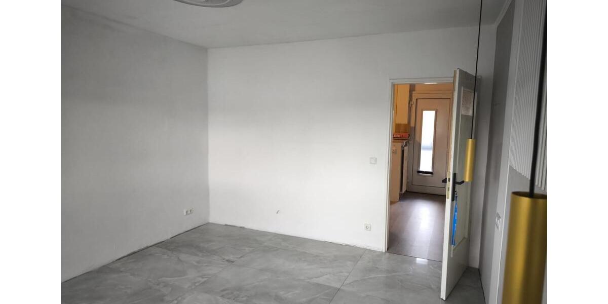 Etagenwohnung Düsseldorf Stadtbezirk 9 - 2 Zimmer, 45 m&sup2;, 165.000&euro; | Angebot:25960750