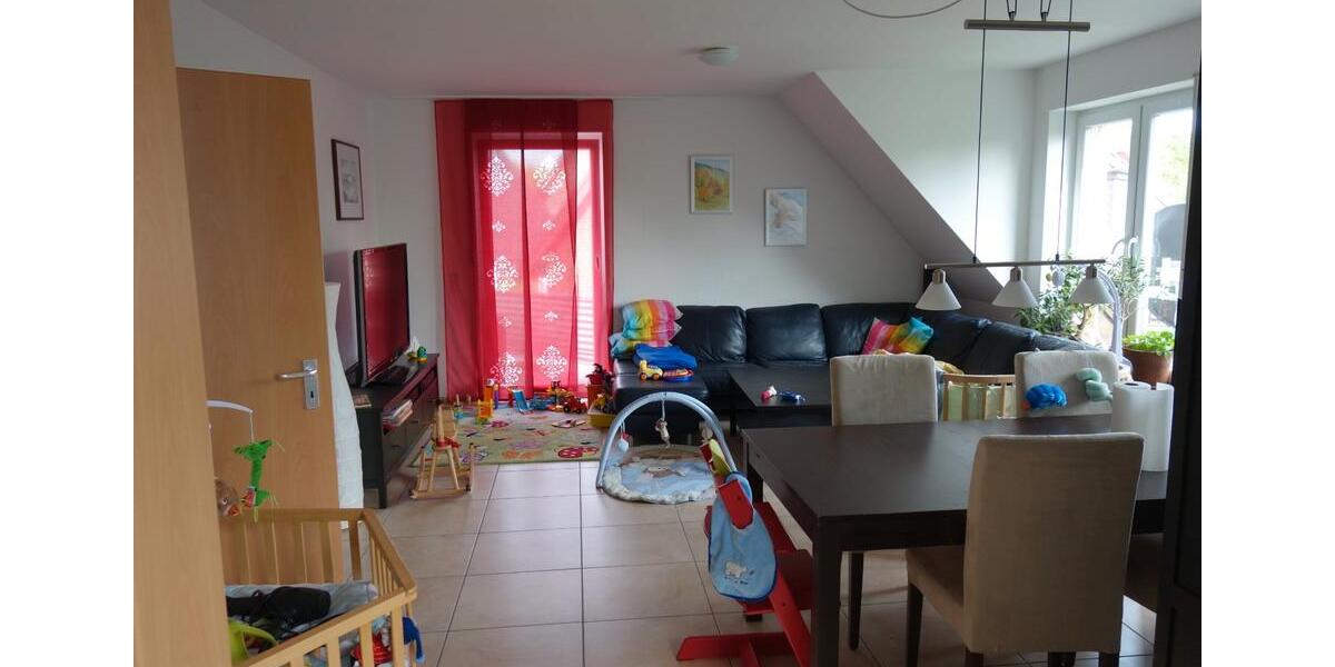 Etagenwohnung Dormagen Broich - 2.5 Zimmer, 86 m&sup2;, 1.150&euro; | Angebot:26228270