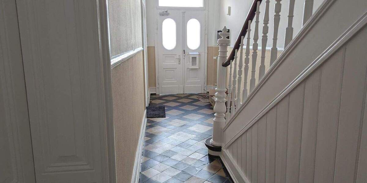 Mehrfamilienhaus, Wohnhaus Köln Lindenthal - 8 Zimmer, 211 m&sup2;, 1.350.000&euro; | Angebot:25779520