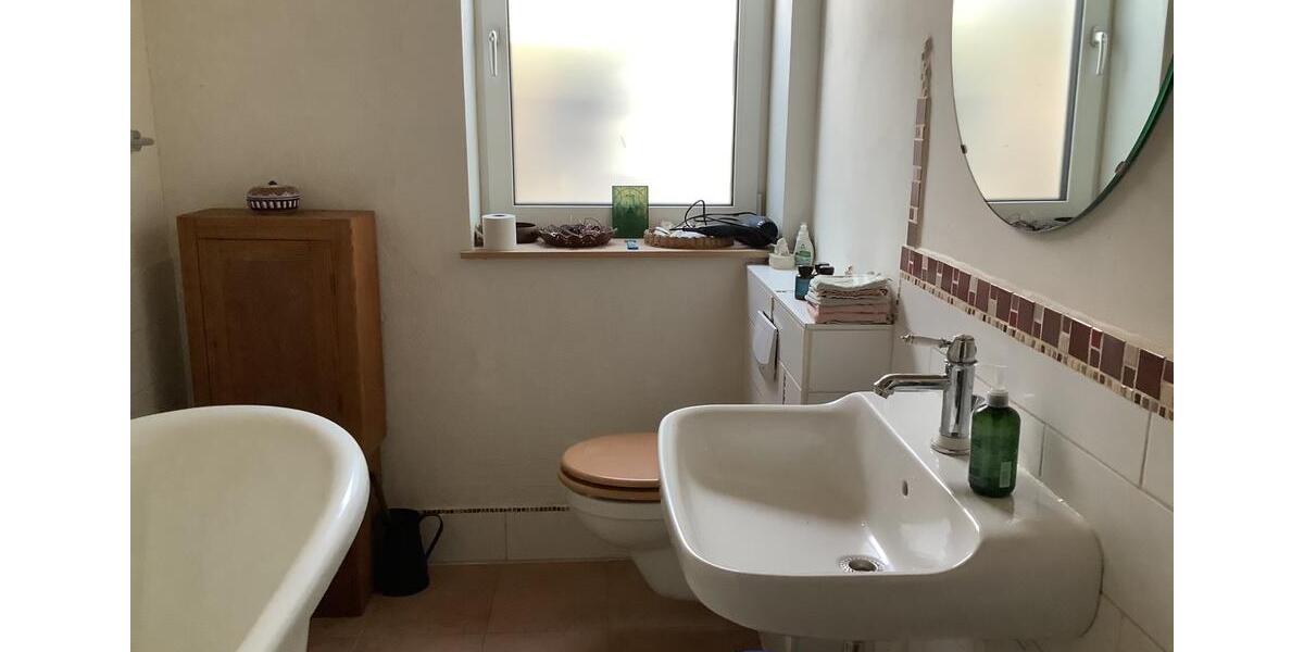 Doppelhaushälfte Bergisch Gladbach Alt-Frankenforst - 5 Zimmer, 70 m&sup2;, 900&euro; | Angebot:26700175
