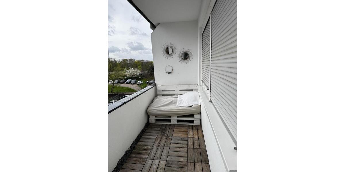 Etagenwohnung Köln Kalk - 2 Zimmer, 65 m&sup2;, 320.000&euro; | Angebot:26042358