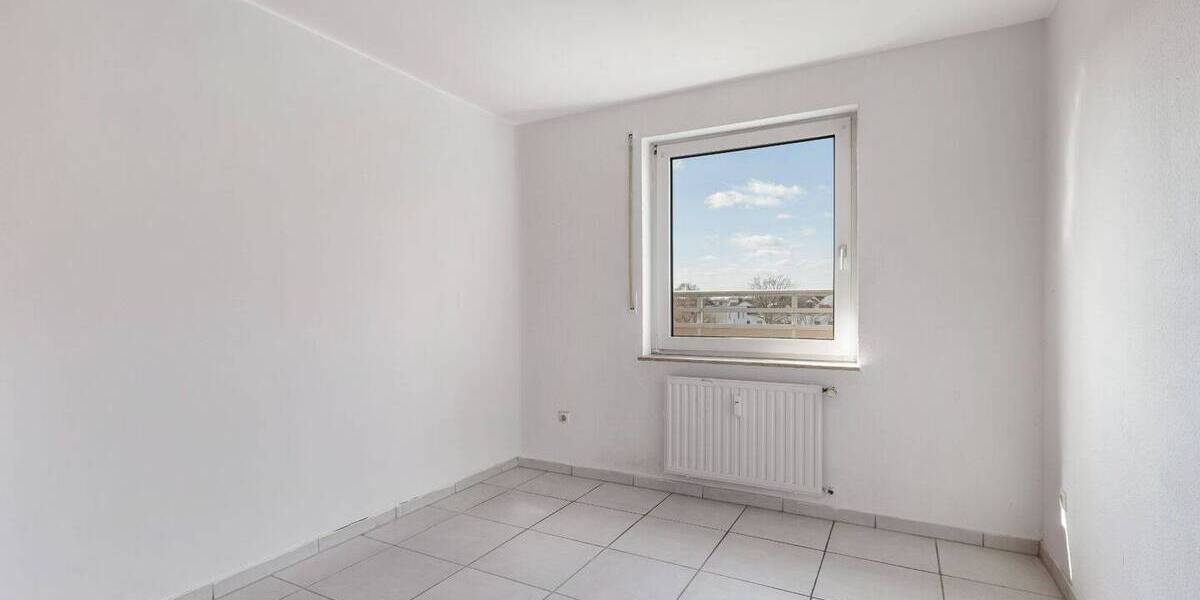 Etagenwohnung Köln Niehl - 3 Zimmer, 83 m&sup2;, 325.000&euro; | Angebot:25686961