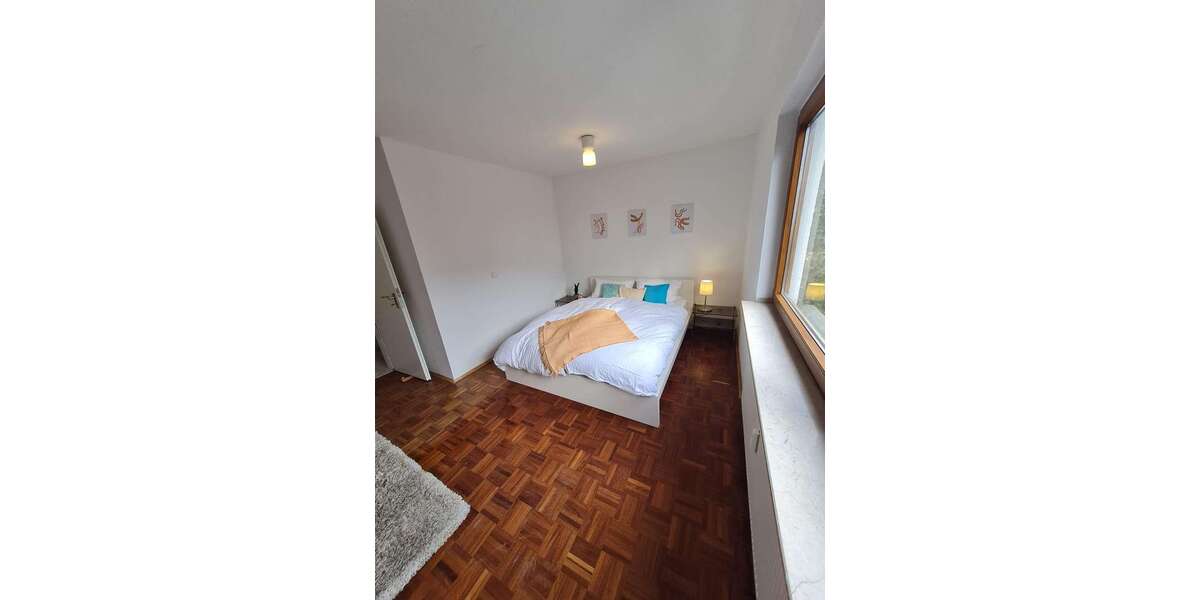 Etagenwohnung Bergisch Gladbach Gronau - 2 Zimmer, 70 m&sup2;, 970&euro; | Angebot:26002583