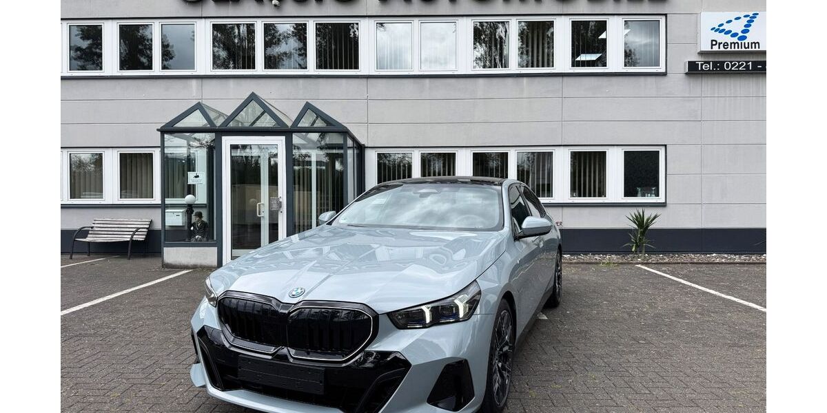 BMW 530 4.240 km 69.950 &euro; Köln 50739