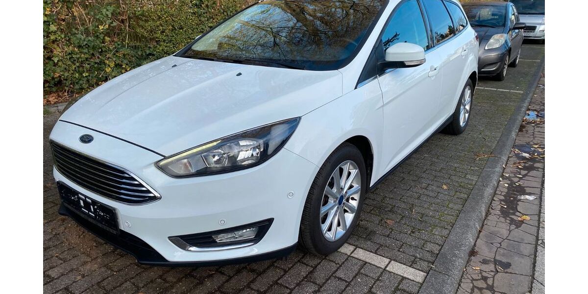 Ford Focus 99.000 km 6.950 &euro; Köln 50739