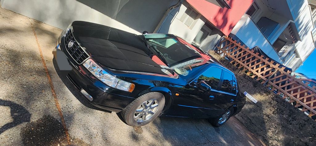 Cadillac STS 141.000 km 9.000 &euro; Köln 51143