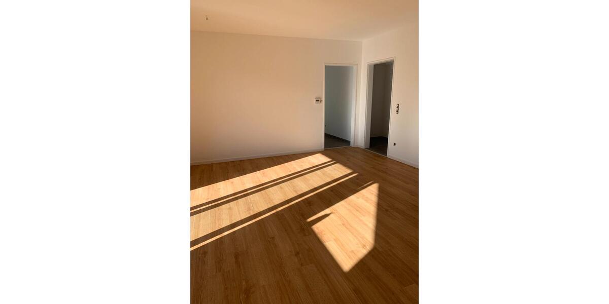 Erdgeschoßwohnung Bergisch Gladbach Paffrath - 2 Zimmer, 69 m&sup2;, 900&euro; | Angebot:26634221
