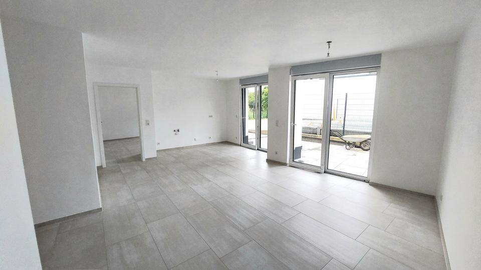 Erdgeschoßwohnung Köln Kalk - 3 Zimmer, 83 m&sup2;, 1.650&euro; | Angebot:24476955