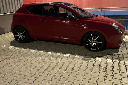 Alfa Romeo MiTo 41.800 km 16.600 &euro; Hilden 40724