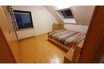 Dachgeschoßwohnung Bergisch Gladbach - 3 Zimmer, 90 m&sup2;, 1.250&euro; | Angebot:22460035