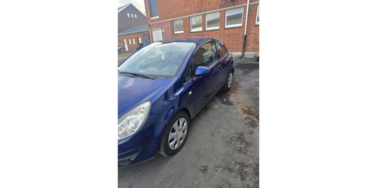 Opel Corsa 150.000 km 2.200 &euro; Köln 51103