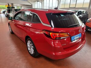 Opel Astra Ultimate Navi Keyless Park&Go Klimaautom. Wi 25.902 km 18.690 &euro; HAAN 42781