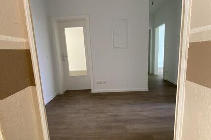 Wohnung Remscheid Gemarkung Bergisch Born - 4 Zimmer, 87 m&sup2;, 609&euro; | Angebot:26694646