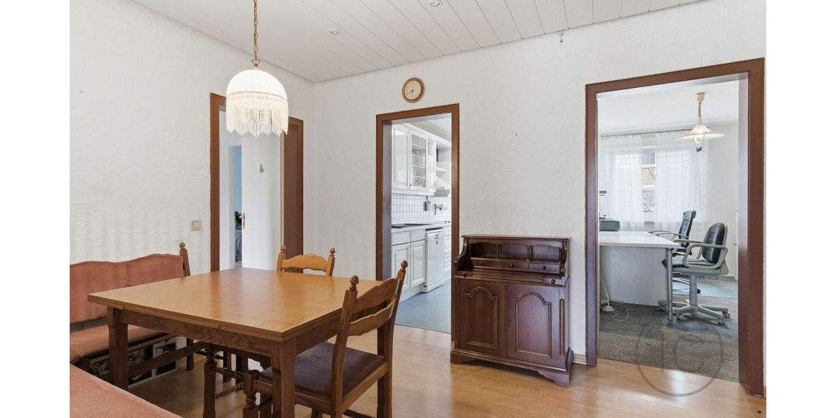 Etagenwohnung Köln / Chorweiler Chorweiler - 4 Zimmer, 99 m&sup2;, 315.000&euro; | Angebot:25747569