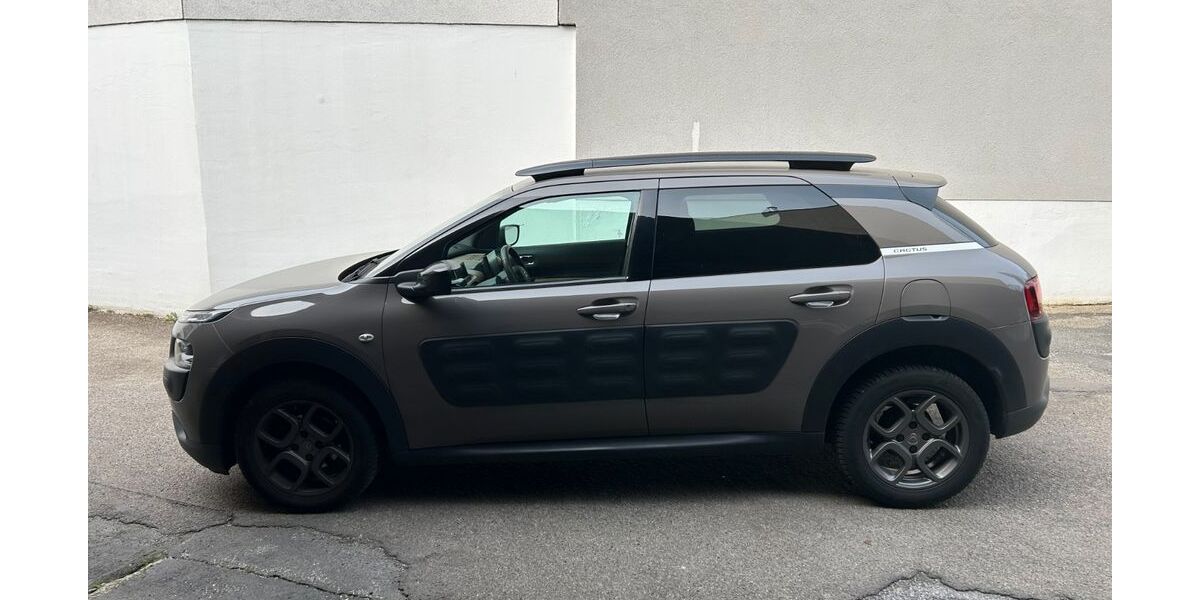 Citroen C4 Cactus 102.000 km 7.000 &euro; Ratingen 40878
