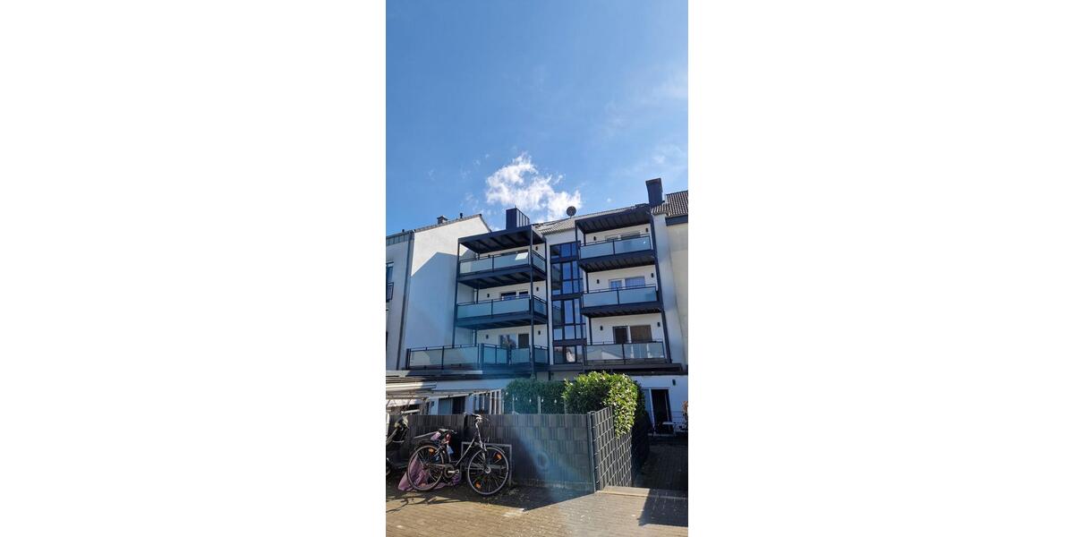 Etagenwohnung Langenfeld (Rheinland) - 2 Zimmer, 67 m&sup2;, 930&euro; | Angebot:25842757