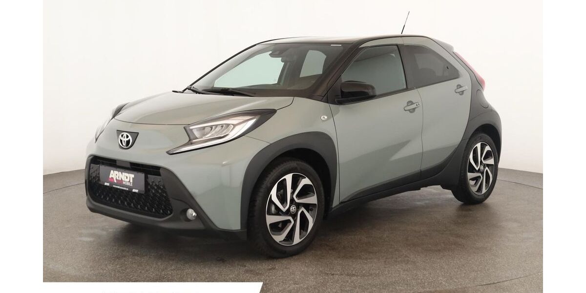 Toyota Aygo (X) 13.800 km 18.884 &euro; Neuss 41460