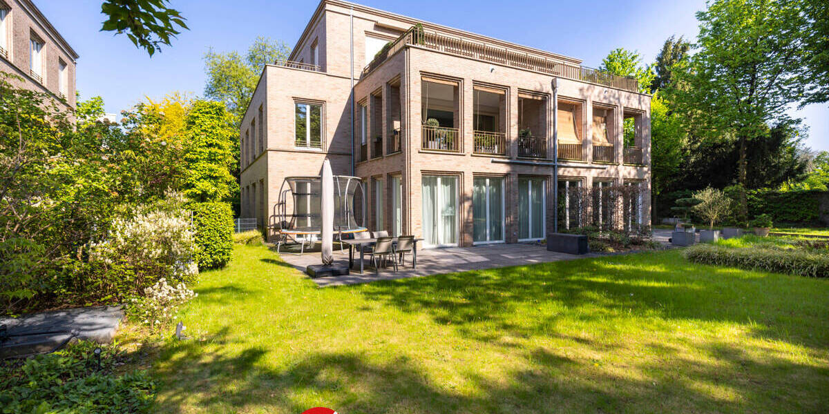 Etagenwohnung Düsseldorf / Stockum Stockum - 3 Zimmer, 157 m&sup2;, 1.490.000&euro; | Angebot:25748176