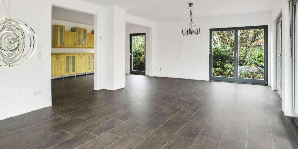 Einfamilienhaus Leverkusen Quettingen - 8 Zimmer, 285 m&sup2;, 989.000&euro; | Angebot:25900055