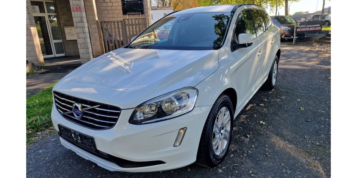 Volvo XC60 143.000 km 18.000 &euro; Köln 51107