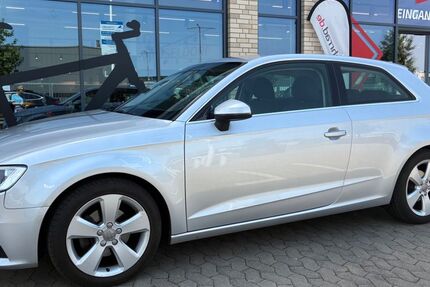 Audi A3 240.000 km 6.900 &euro; Düsseldorf 40231