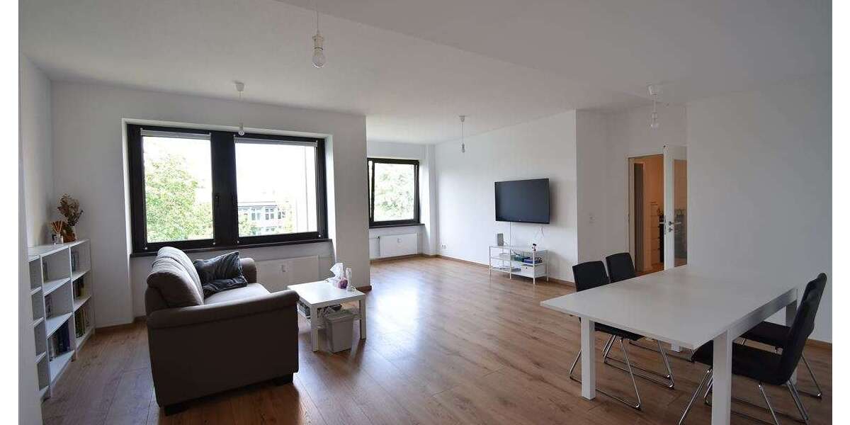Etagenwohnung Düsseldorf Flingern Nord - 3 Zimmer, 106 m&sup2;, 1.700&euro; | Angebot:17344055
