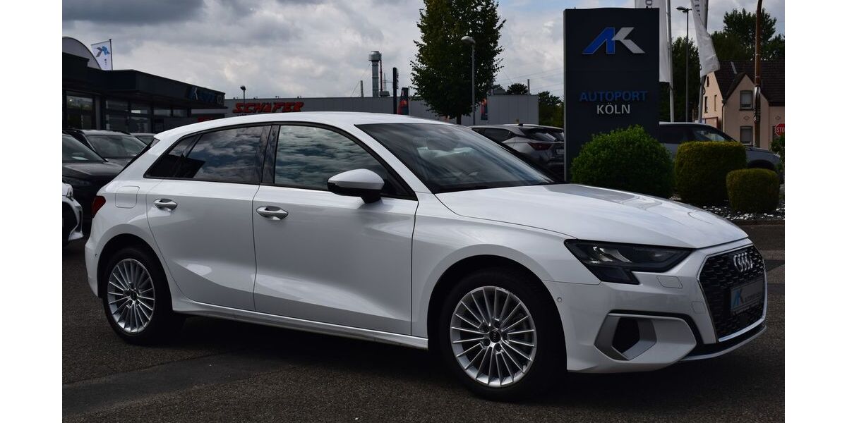 Audi A3 73.800 km 22.890 &euro; Köln 51147