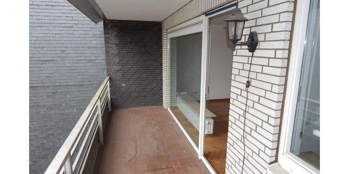 Etagenwohnung Hilden Forstbach - 2 Zimmer, 76 m&sup2;, 196.000&euro; | Angebot:25899252