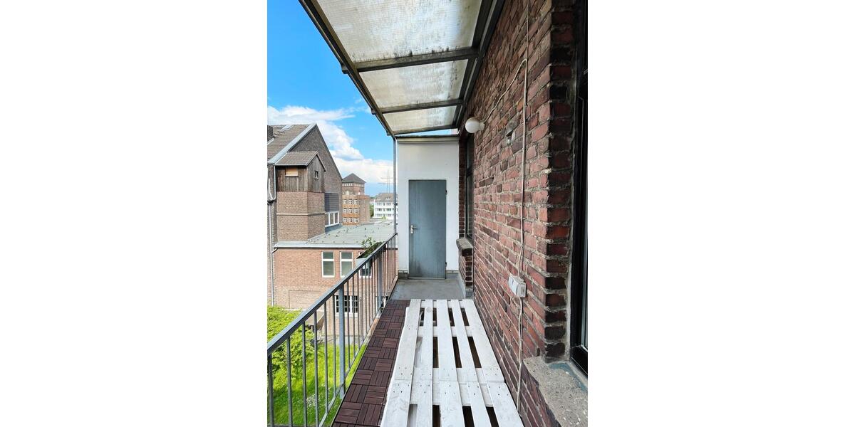 Etagenwohnung Düsseldorf Flingern Süd - 2 Zimmer, 70 m&sup2;, 1.300&euro; | Angebot:25978321